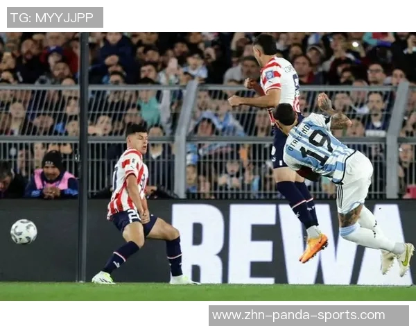 严智星破门巴拉圭球员乌龙助攻韩国暂时领先巴拉圭1比0