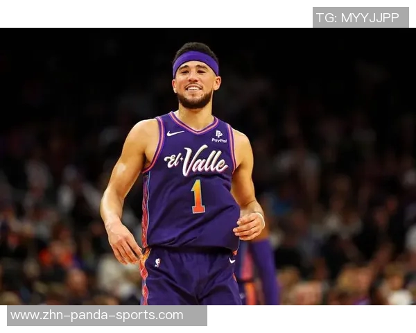 布克展望未来球队成长期待每场比赛的胜利与进步