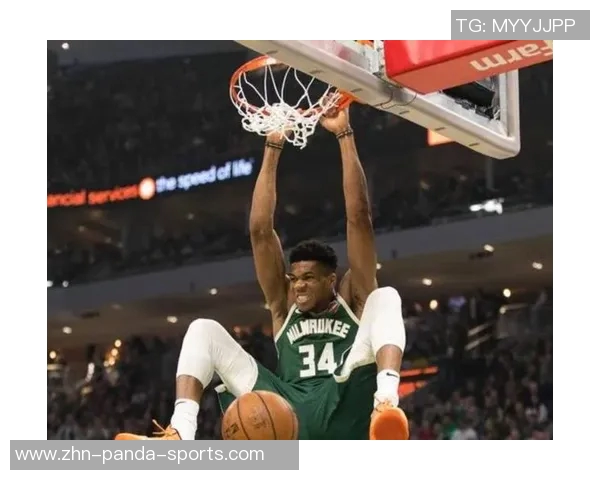 字母哥罚球全中空接暴扣绝杀全场砍下30分10板5助展现超级巨星风范